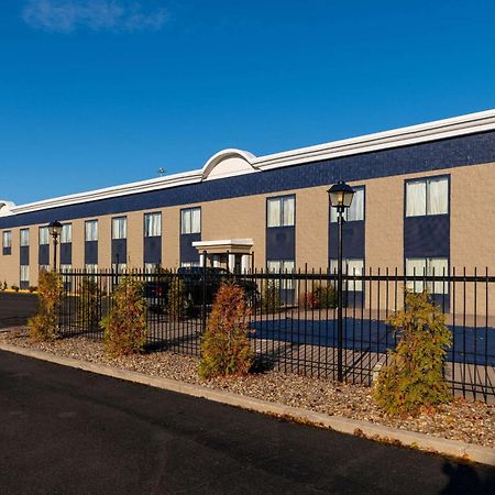 Rodeway Inn Barboursville Экстерьер фото