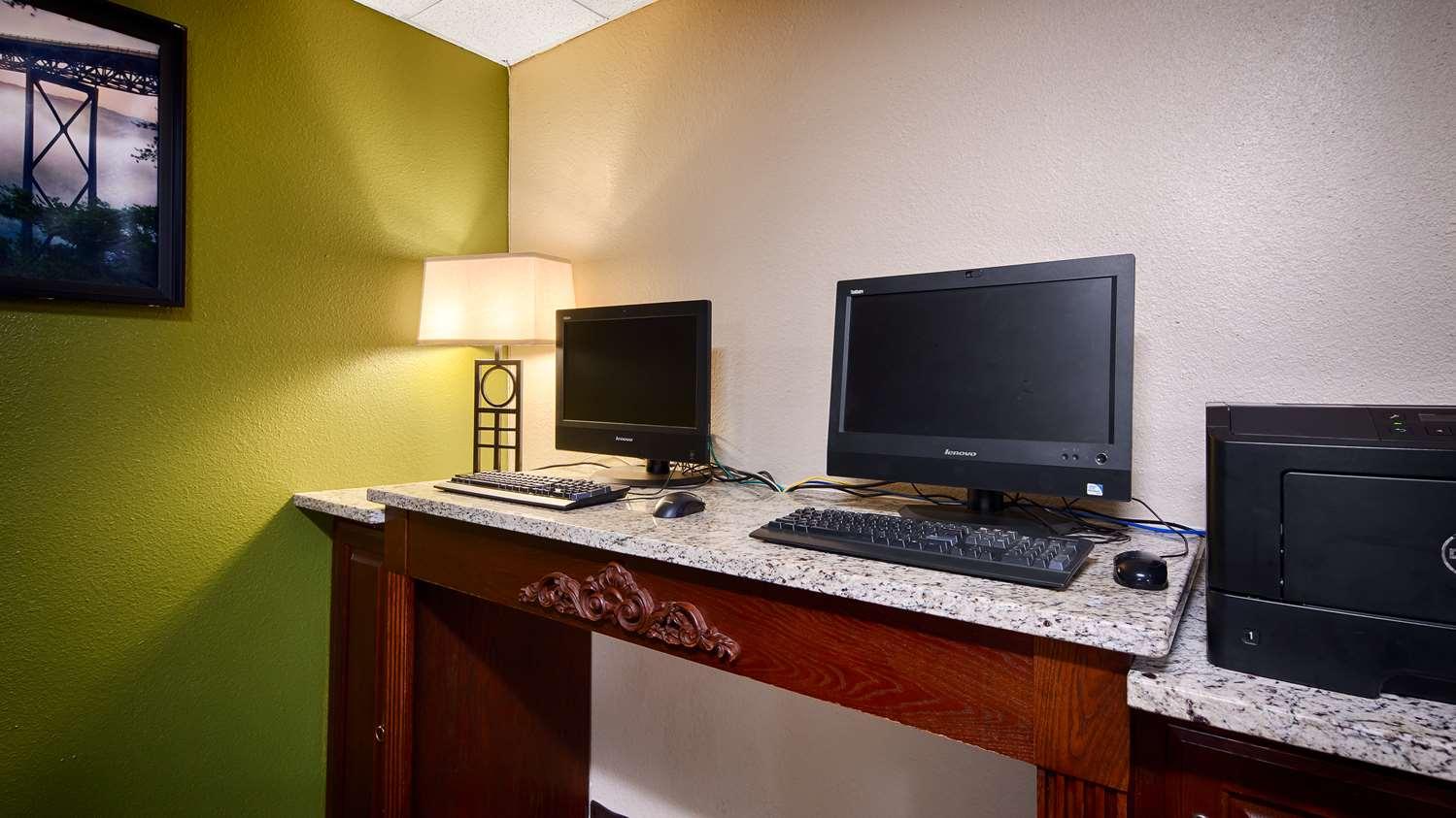 Rodeway Inn Barboursville Экстерьер фото