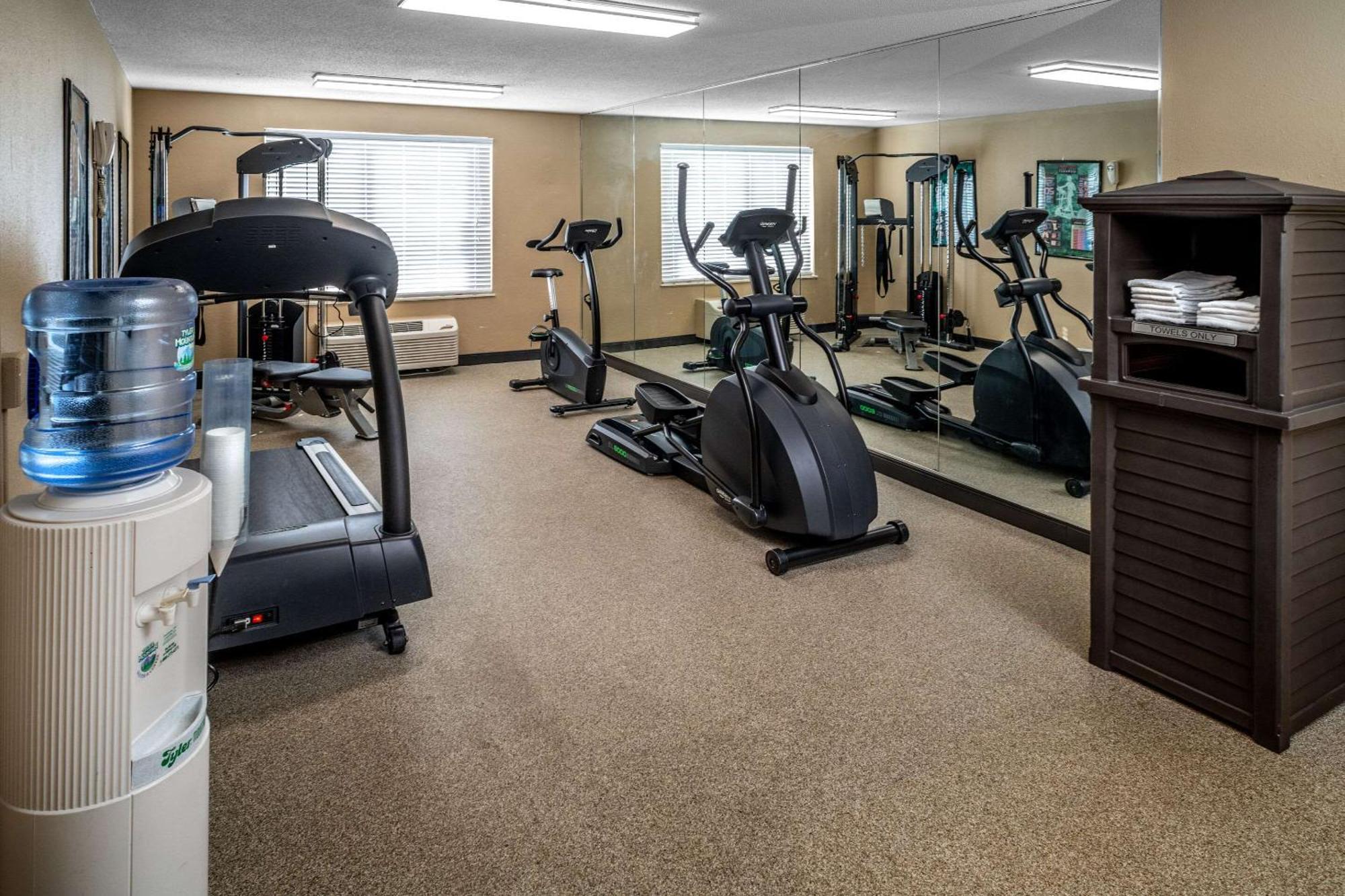 Rodeway Inn Barboursville Экстерьер фото