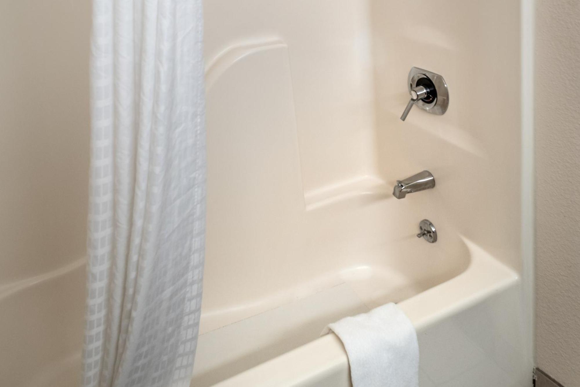 Rodeway Inn Barboursville Экстерьер фото